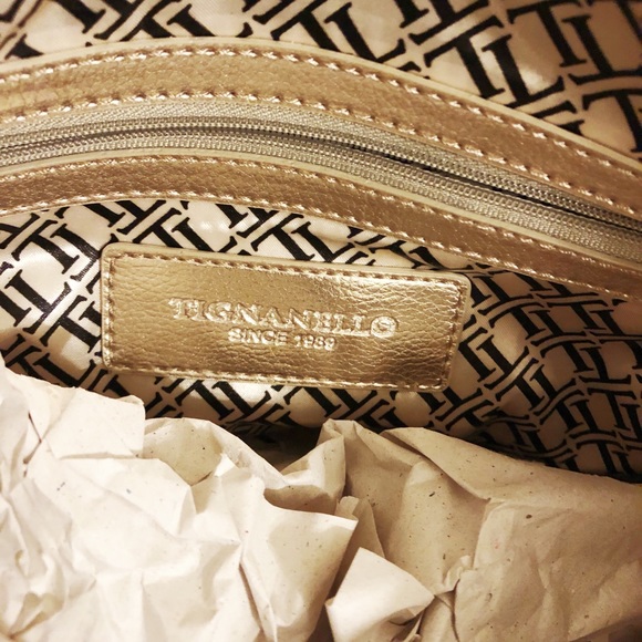 Genuine pebble leather Tignanello Bag NEW - Picture 3 of 8